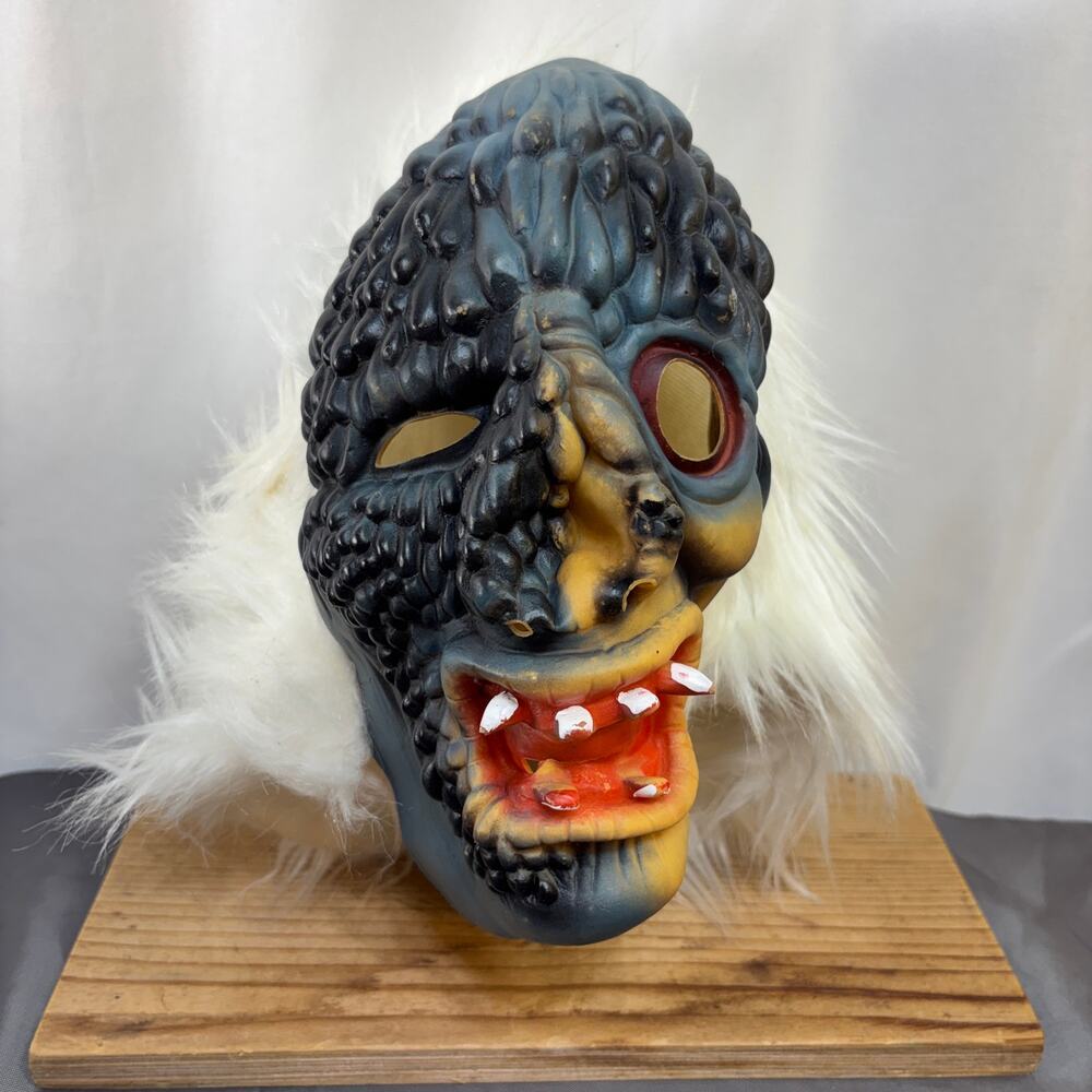 Ghoul Monster Halloween Mask Scaly Diseased Protruding Teeth White Fur Hair